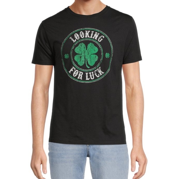 way to celebrate Other - Nwt Way To Celebrate St. Patricks Day Men's Looking for Luck Graphic T-Shirt